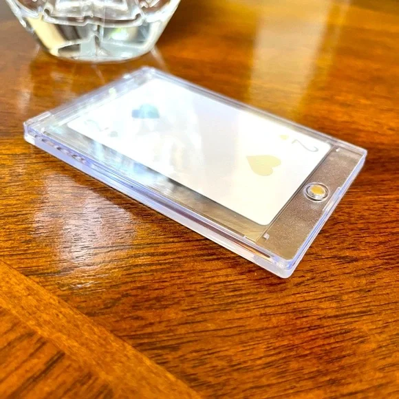 Dior Authentic Gift Bundle of Silver Holographic 2 of Hearts Card & Dior Giftbag - Picture 8 of 13